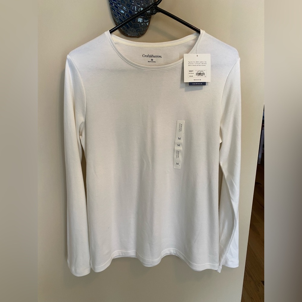 Croft & Barrow Soft White Crewneck Top